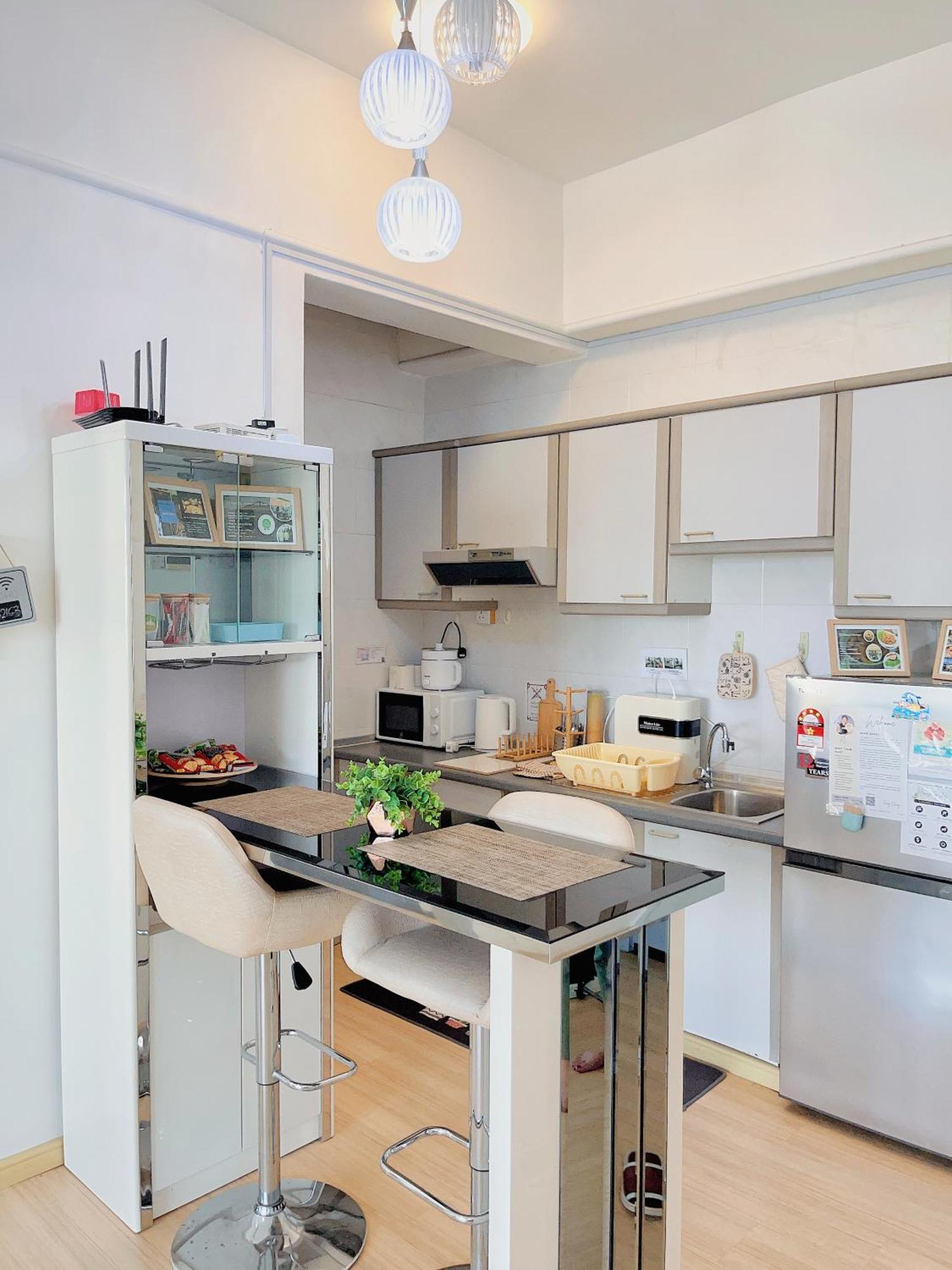 1 Bedroom Apartment, Melaka Cbd Town Center- Hosted By Private Locals Resident, Balcony With City Skyline View Or Seaview, Opposite Malls, Tv Box, 5 Minutes To Jonker Street, Малакка Экстерьер фото