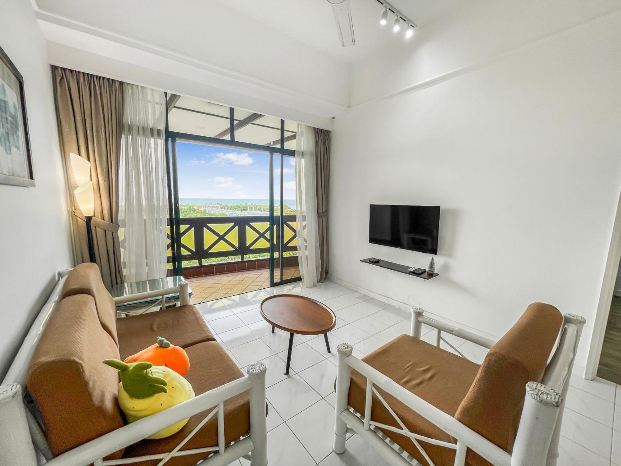 1 Bedroom Apartment, Melaka Cbd Town Center- Hosted By Private Locals Resident, Balcony With City Skyline View Or Seaview, Opposite Malls, Tv Box, 5 Minutes To Jonker Street, Малакка Экстерьер фото