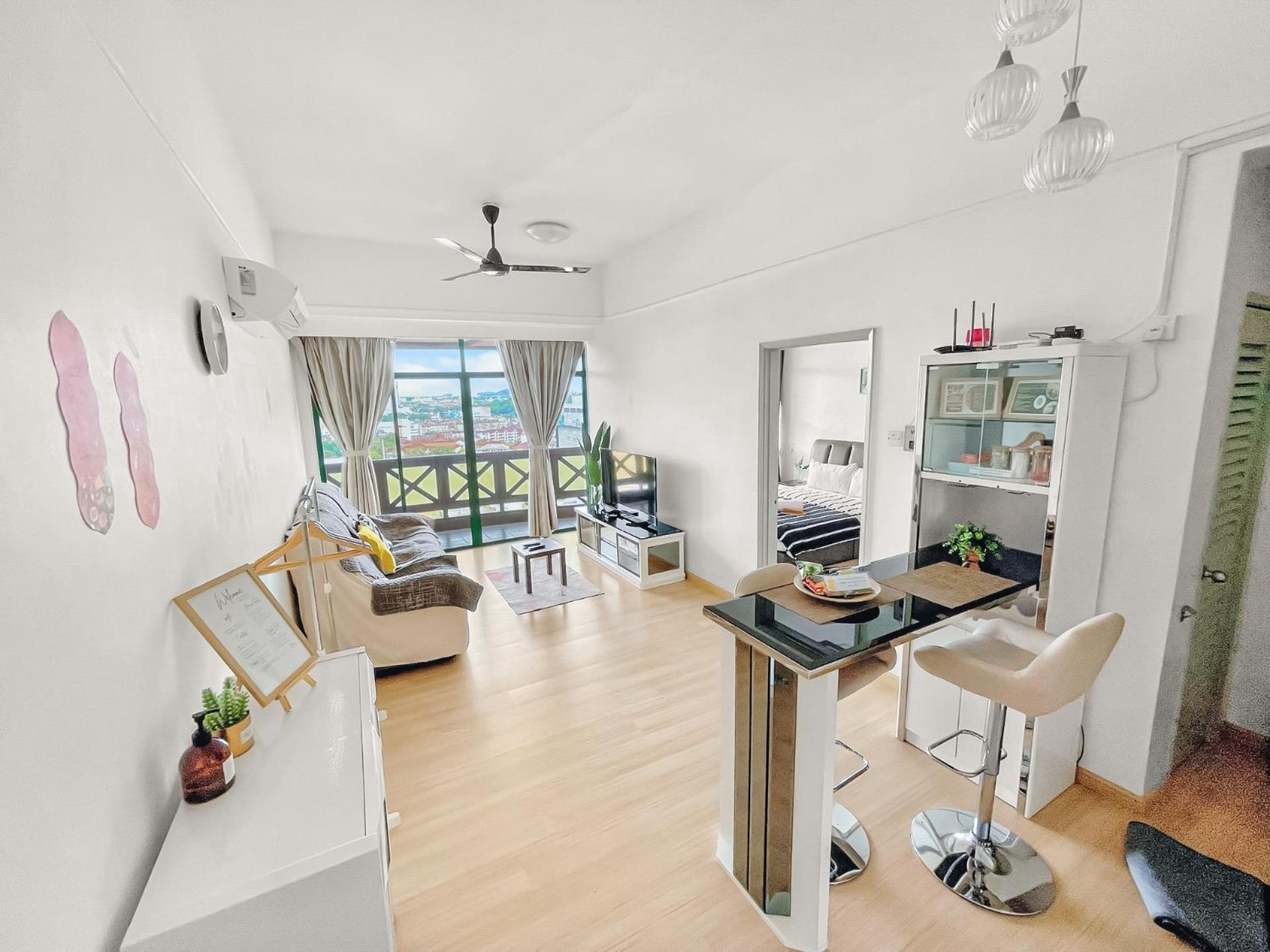 1 Bedroom Apartment, Melaka Cbd Town Center- Hosted By Private Locals Resident, Balcony With City Skyline View Or Seaview, Opposite Malls, Tv Box, 5 Minutes To Jonker Street, Малакка Экстерьер фото